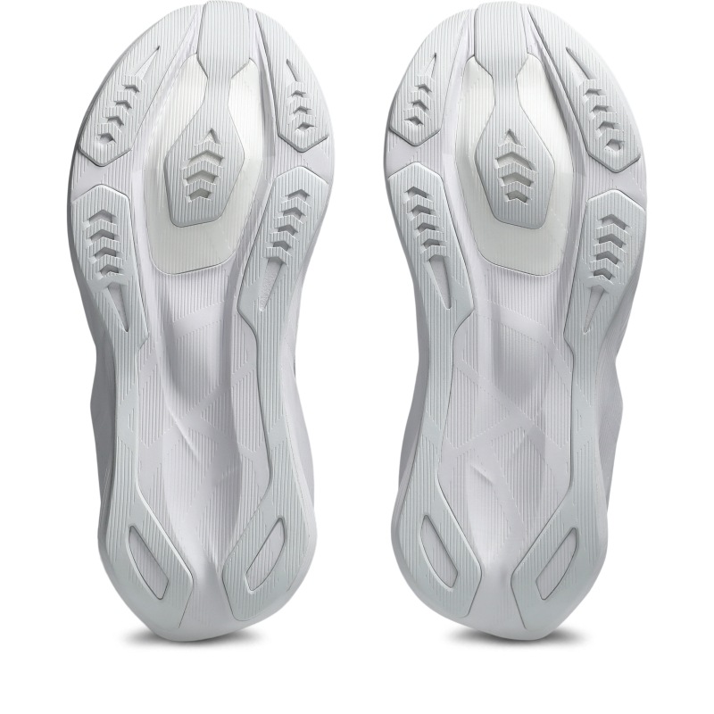 �����å��� �Υ����֥饹��6 ������� ���˥󥰥��塼�� 1012C008-100 asics NOVABLAST6 26faasr(1012c008100)