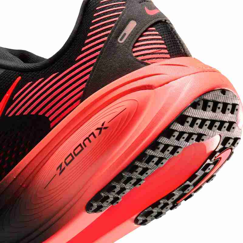 ナイキ ボメロ 18 メンズ ロード ランニングシューズ HM6803-019 NIKE
