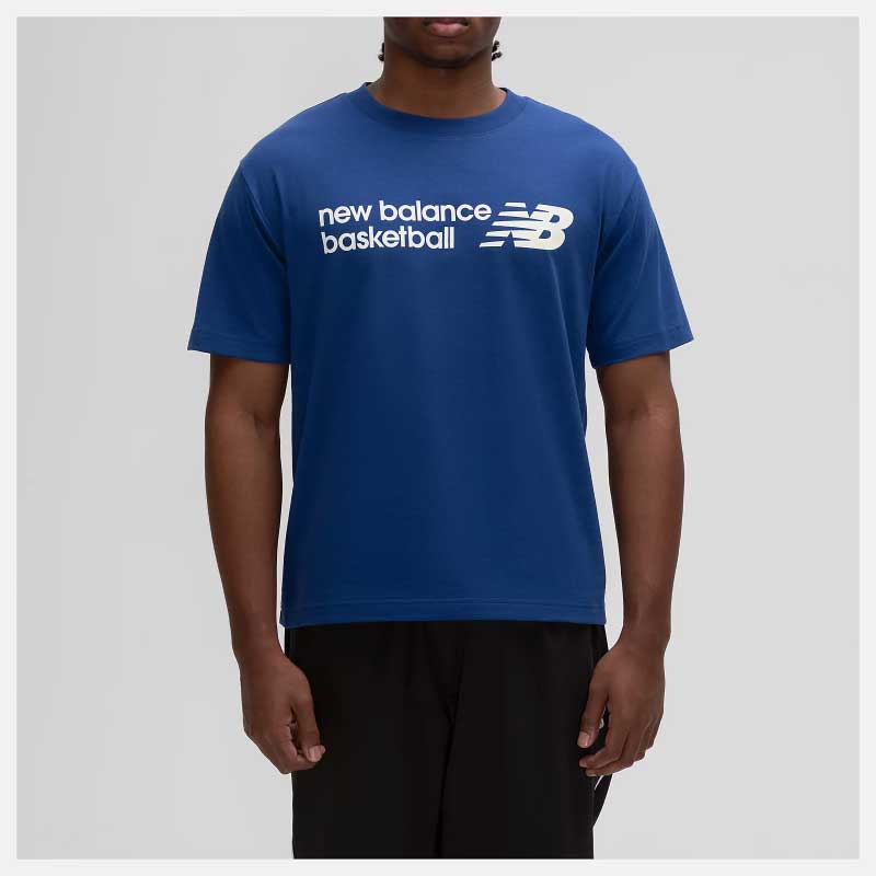 ニューバランス Logo Graphic T-Shirt メンズバスケットボールウェア