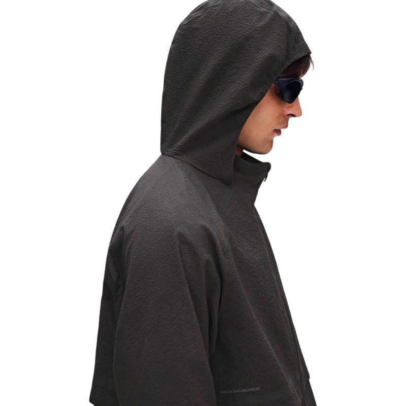 On Performance Volt Jacket オン パフォーマンスボルトジャケット