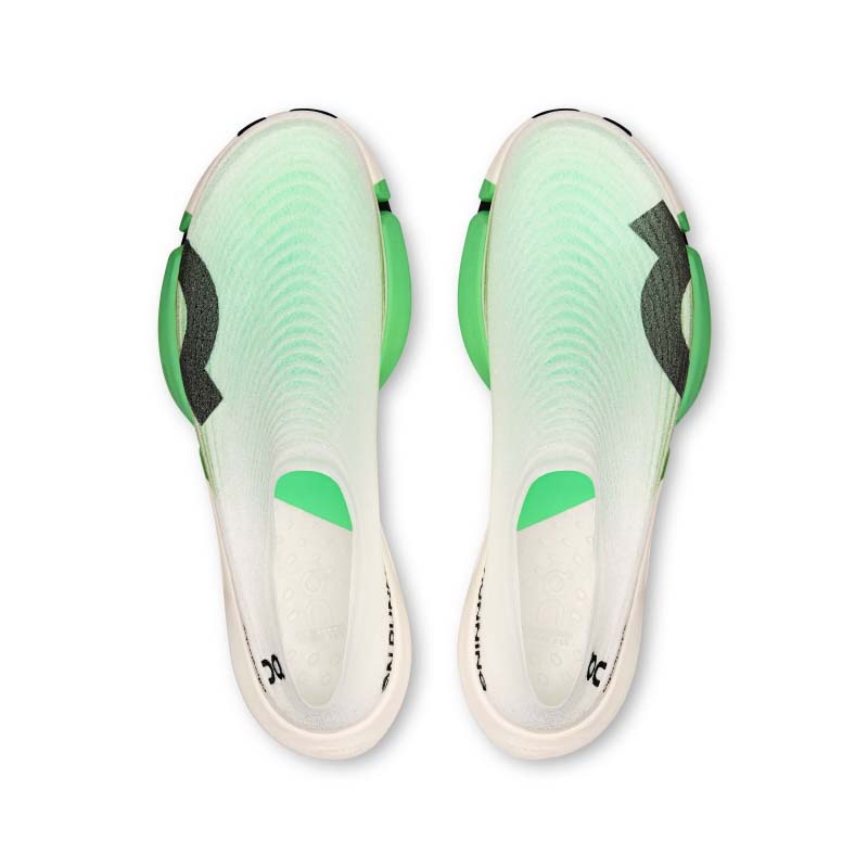On LightSpray Cloudboom Strike 2 ���� �饤�ȥ��ץ졼 ���饦�ɥ֡��� ���ȥ饤�� LS �졼���󥰥��塼�� 3UG30025363 26fwon 827on(3ug30025363)