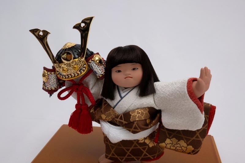 五号金太兜モダンブラウン（正絹）（衣裳着ケース）