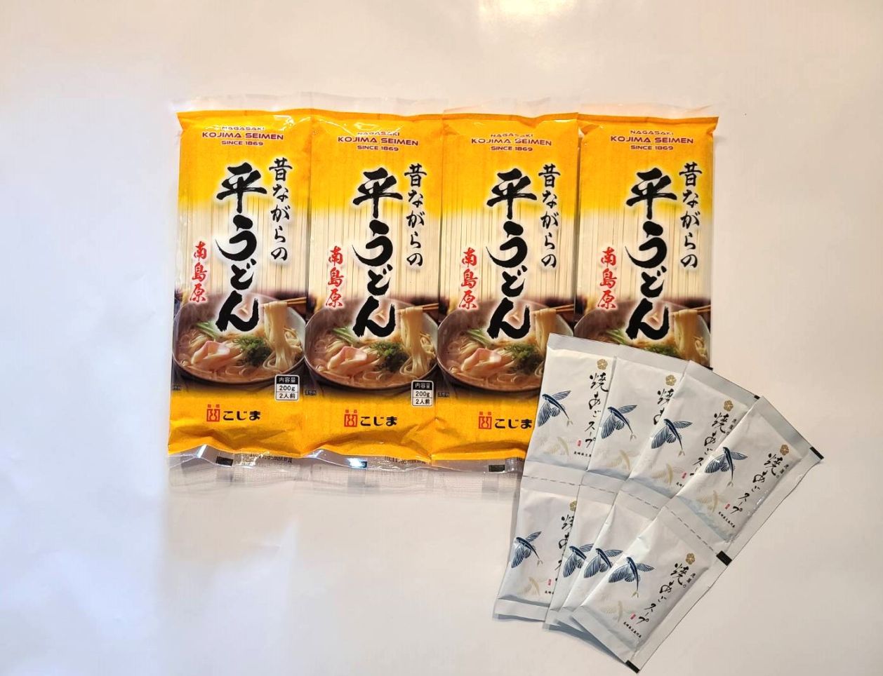 送料込み！塩から手作り無添加焼きあごスープと平たいうどん8食　※着日指定、包装不可です