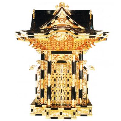 【寺院用】 御宮殿(おくうでん) 三方妻六本柱 黒塗 本金箔押 金具打 屋根張4尺(120cm) 別上品(カシュー塗) 