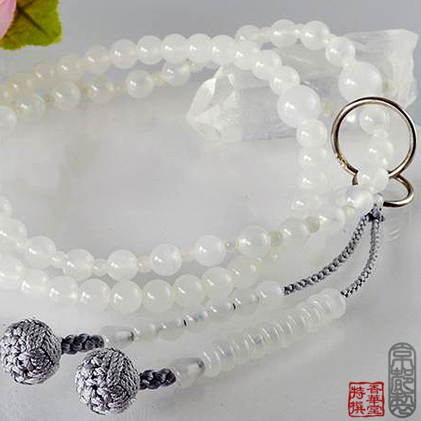 女性用 浄土宗用本式数珠 サイズ： 8寸浄土(八寸六万繰/六万遍用) 白オニキス共仕立 正絹梵天房 浄土宗用数珠 京念珠 