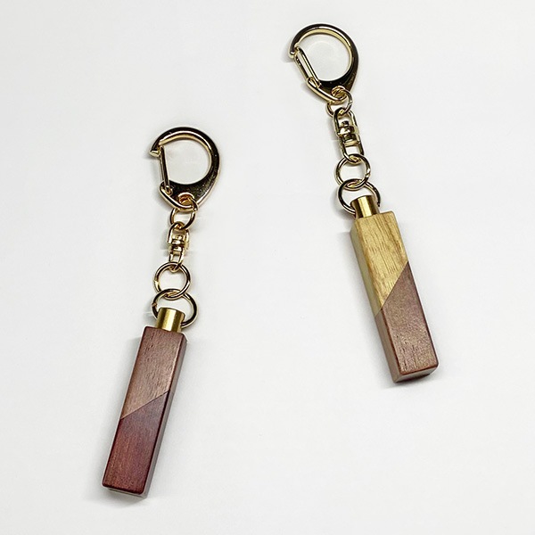 遺骨 キーホルダー 木製 ねじ式 ウッドソウル 手元供養【タモ×ウォールナット / ウォールナット×紫檀】 