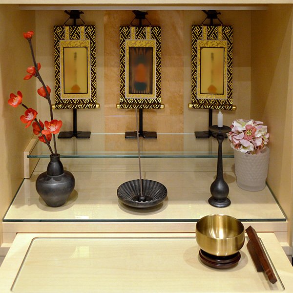 全宗派】【高岡製】モダン三具足 真鍮古色仕上 【黒茶】 3点＝ひさご型