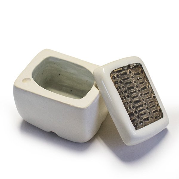 【在庫限り】わけあり アウトレット 処分 SALE ★手元供養用 ミニ骨壺(骨壷) 創作骨壺 信楽焼 砂文(さもん) 