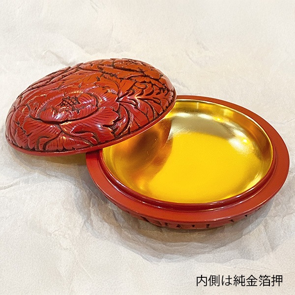 香合 牡丹唐草 並彫 3.5寸 (蛤型/切立型) 村上堆朱 純金箔押 桐箱入 漆器 寺院用 仏具 お焼香 お香 漆塗り 木彫り