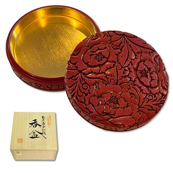 香合 牡丹唐草 並彫 3.5寸 (蛤型/切立型) 村上堆朱 純金箔押 桐箱入 漆器 寺院用 仏具 お焼香 お香 漆塗り 木彫り