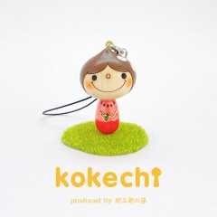 フラダンス 赤 【 ストラップ 】 プレゼント ギフト かわいい おうち時間　願い　暮らし stayhome 癒し インテリア 木製 日本製 伝統工芸品　贈り物 置物 グッズ こけし サーフィン 神様 ハワイアン ハワイ 雑貨 ずきん 子供 人形　フラ ハイビスカス チャーム Hawaii