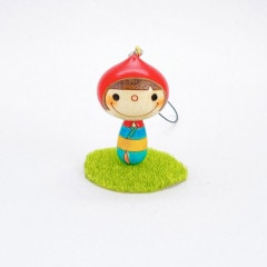 ずきん 小町 【 ストラップ 】 プレゼント ギフト かわいい おうち時間 願い 暮らし stayhome 癒し インテリア 木製 日本製 伝統工芸品 贈り物 置物 グッズ こけし 手創り kokeshi 笑顔 雑貨 ハンドメイド雑貨 子供 ハンドメイド 手作り 作家 ハンドメイド作品 着物