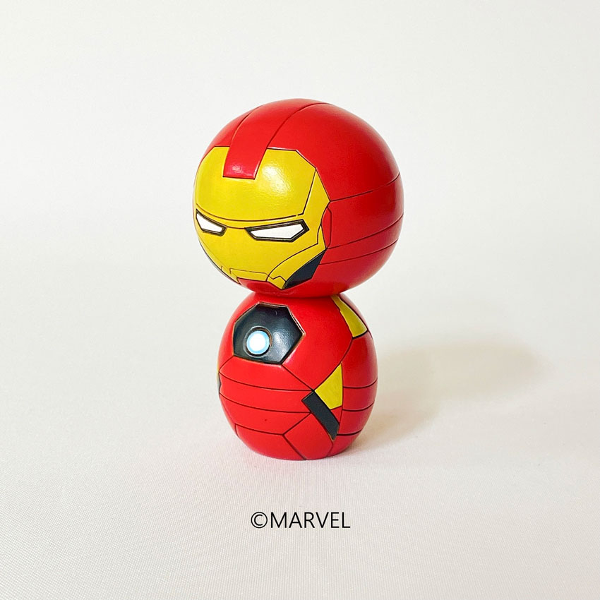 MARVEL こけし アイアンマン 【 卯三郎こけし 】 プレゼント ギフト かわいい おうち時間 暮らし stayhome 癒し インテリア 木製 日本製 伝統工芸品 父の日 贈り物 置物 グッズ 手作り 雑貨 手創り ハンドメイド 手造り マーベル 映画 コラボ アベンジャーズ フィギュア
