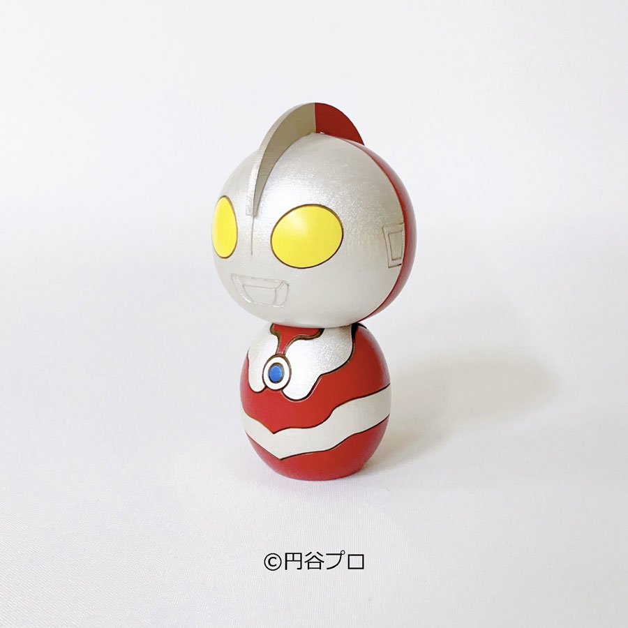 ウルトラマン こけし【卯三郎こけし】 ウルトラマン グッズ　映画 特撮 ヒーロー 光の巨人 贈り物 プレゼント ギフト かわいい おうち時間 暮らし stayhome 癒し インテリア 木製 日本製 伝統工芸品　卯三郎こけし 雑貨 置物 グッズ コラボ　コラボレーション