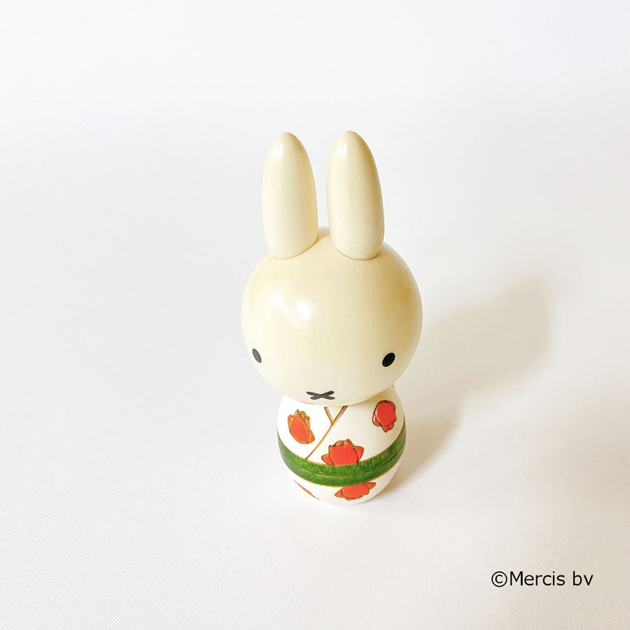 ミッフィー こけし 【 バラ 】 miffy ディック・ブルーナ　絵本 うさこちゃん ウサギ 贈り物 着物 和装 和服 和雑貨 母の日 プレゼント ギフト かわいい おうち時間 暮らし stayhome 癒し インテリア 木製 日本製 伝統工芸品 卯三郎こけし 雑貨 置物 グッズ コラボ