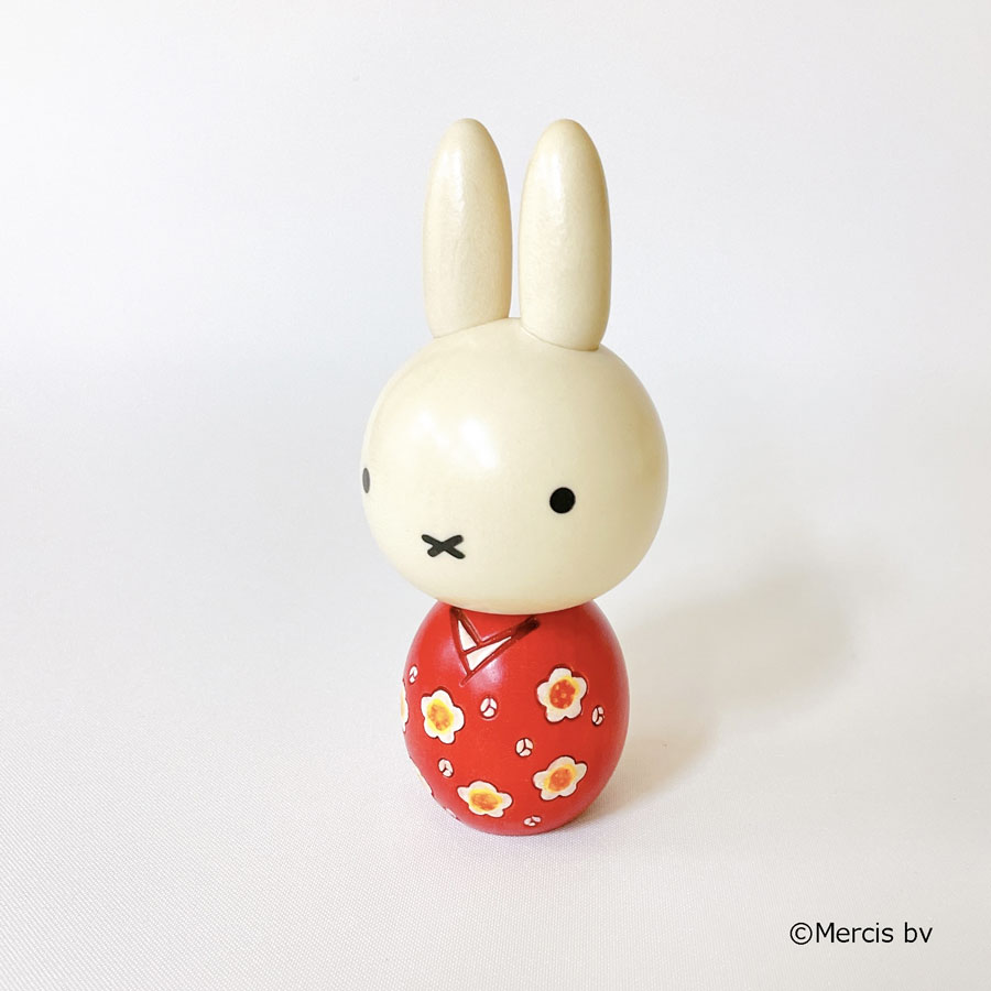 ミッフィー こけし 【 うめ 】 miffy ディック・ブルーナ　絵本 うさこちゃん ウサギ 贈り物 着物 和装 和服 和雑貨 母の日 プレゼント ギフト かわいい おうち時間 暮らし stayhome 癒し りんご インテリア 木製 日本製 伝統工芸品 卯三郎こけし 雑貨 置物 グッズ コラボ