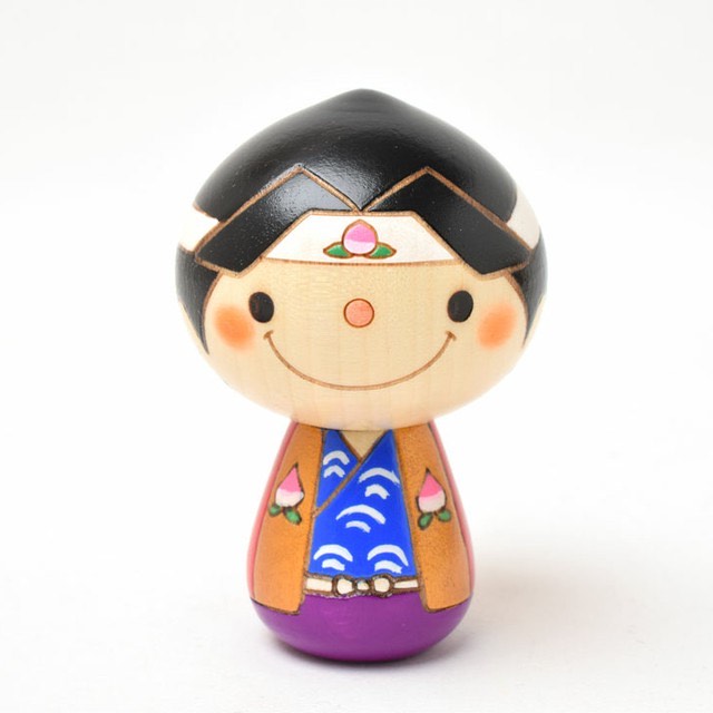 桃太郎 こけし 【 フルセット】 端午の節句 五月人形 コンパクト おしゃれ 木製 5月人形 こどもの日 インテリア 兜 モダン 鎧兜 鎧飾り 子供大将 子供の日 プレゼント ギフト 日本製 伝統工芸品 おうち時間 願い 暮らし stayhome 癒し  贈り物 置物 グッズ