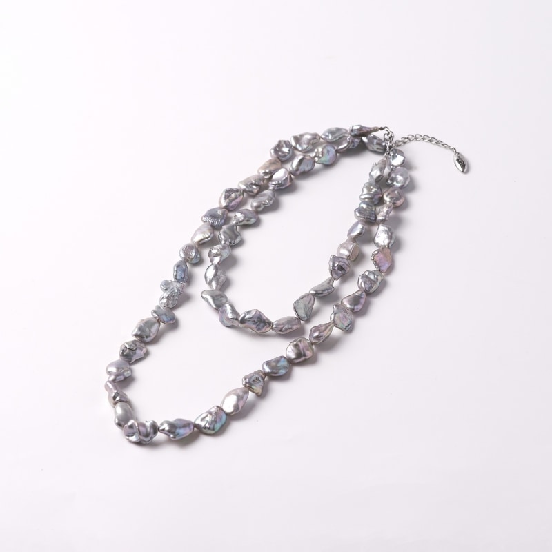 Misty(ミスティー) 淡水パールプラチナグレー・ケシロングネックレス