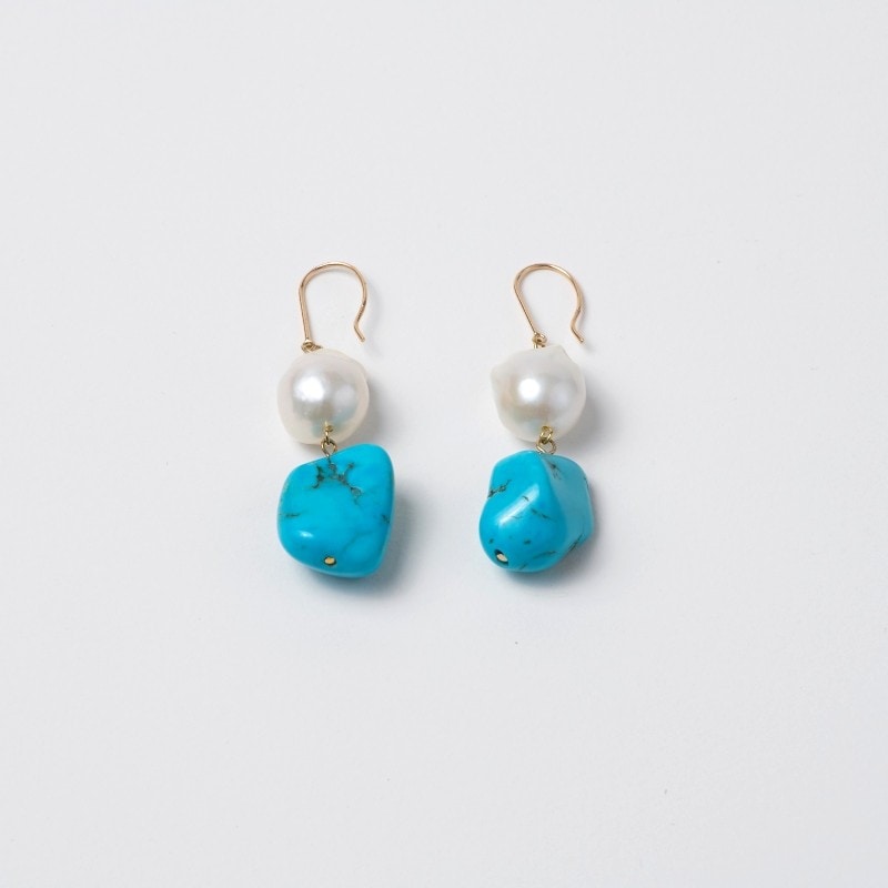 Tresa(トレサ) 淡水パールホワイト×ターコイズピアス