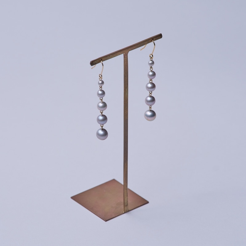 Ella2(エラ2)　淡水パールグレーグラデーションピアス