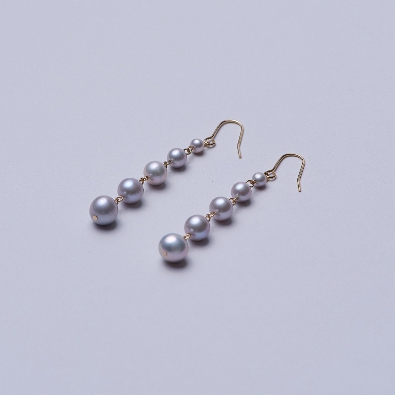 Ella2(エラ2)　淡水パールグレーグラデーションピアス