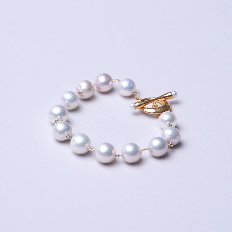 Clarissa(クラリッサ）　淡水パールセミラウンド・10金シャンクつなぎブレスレット2