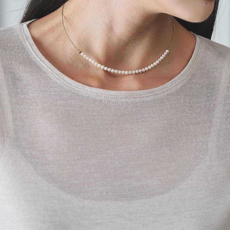 Valerie(ヴァレリー)　アコヤベビーパールホワイト・18金オメガチェーンネックレス