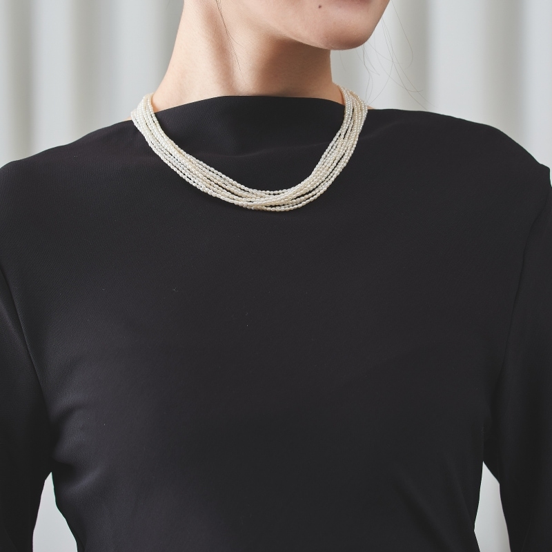 Veronique(ヴェロニク) 淡水パールホワイト・小粒ライス10連ネックレス