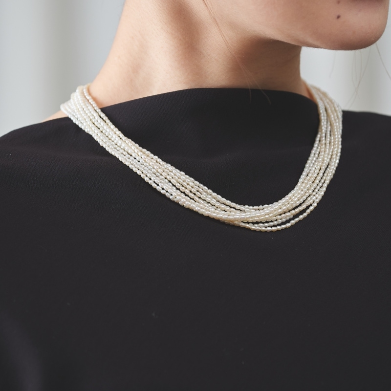 Veronique(ヴェロニク) 淡水パールホワイト・小粒ライス10連ネックレス