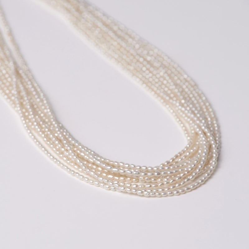 Veronique(ヴェロニク) 淡水パールホワイト・小粒ライス10連ネックレス