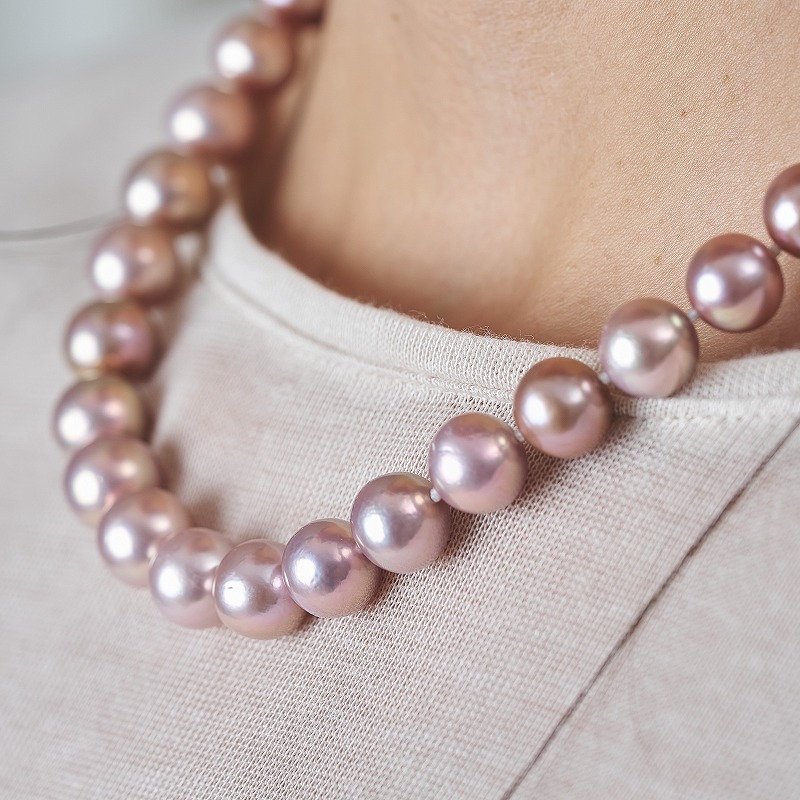 Thalia(タリア) 淡水パールシャンパンカラー大粒ネックレス｜自由が丘