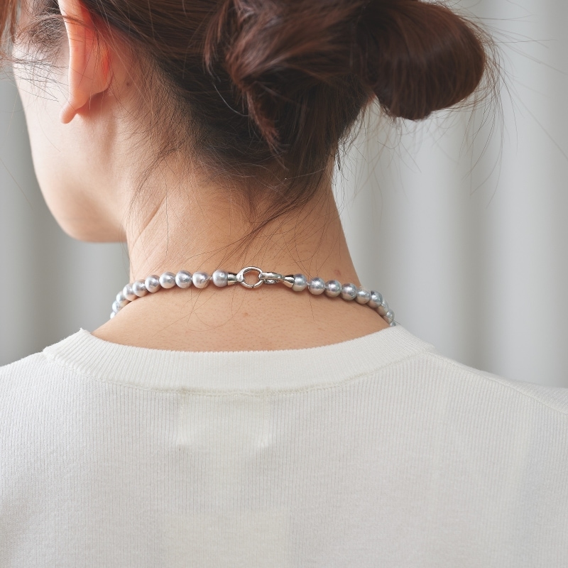 Michelle(ミシェル)　アコヤパールロング・シルバーグレーネックレス