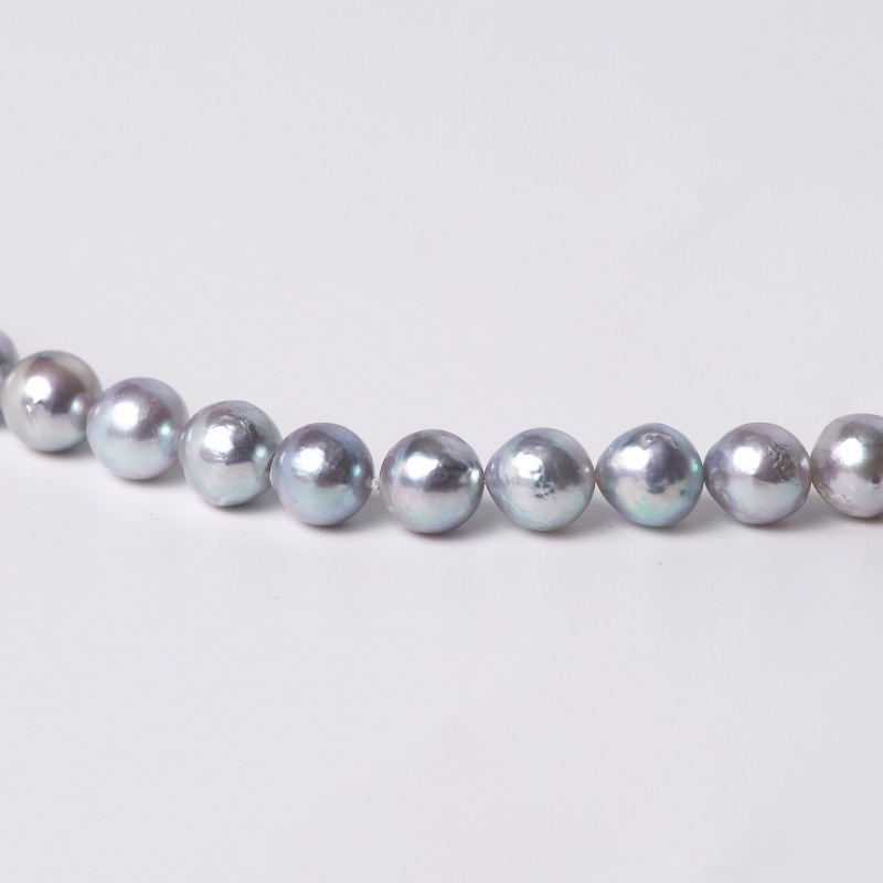 Michelle(ミシェル)　アコヤパールロング・シルバーグレーネックレス