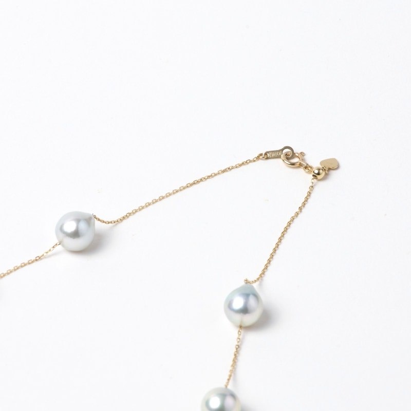 Hazel(ヘイゼル)　アコヤパールグレー・バロック10金ステーションネックレス