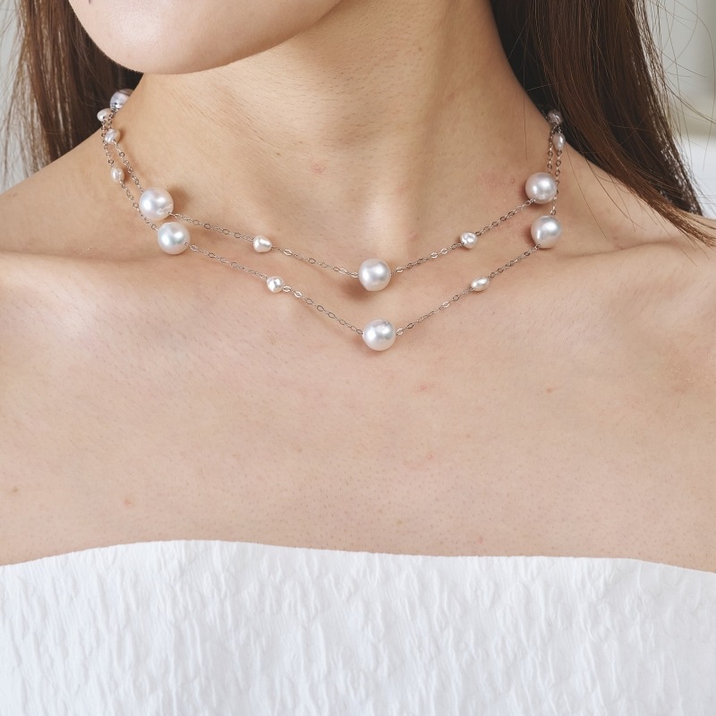 Bronte(ブロンテ)　南洋パールホワイト・バロックステーションネックレス