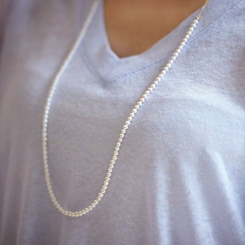 Amy(アミイ)　淡水パールホワイトベビーチェーンネックレス