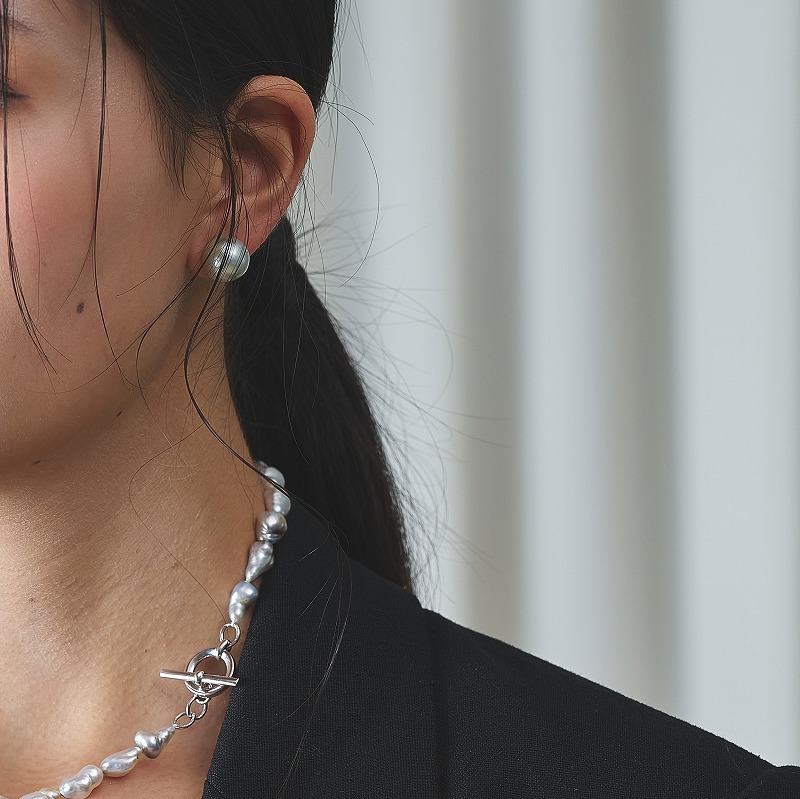 南洋パール　バロックパール　大粒　一粒スタッズパールピアス