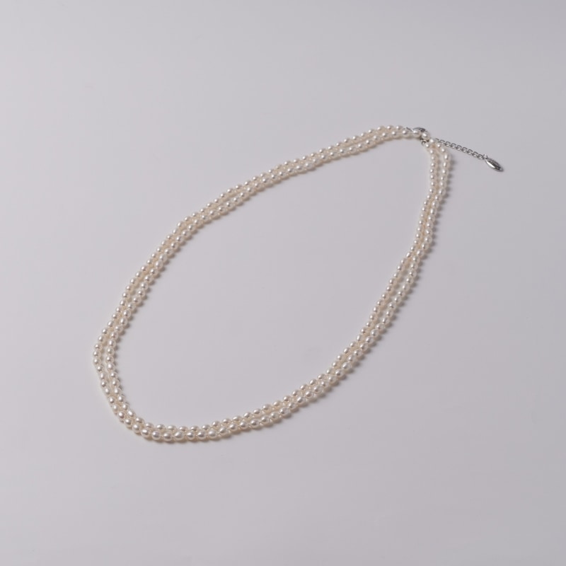 Nora(ノラ) 淡水パールホワイトライスシェイプ・ロングネックレス