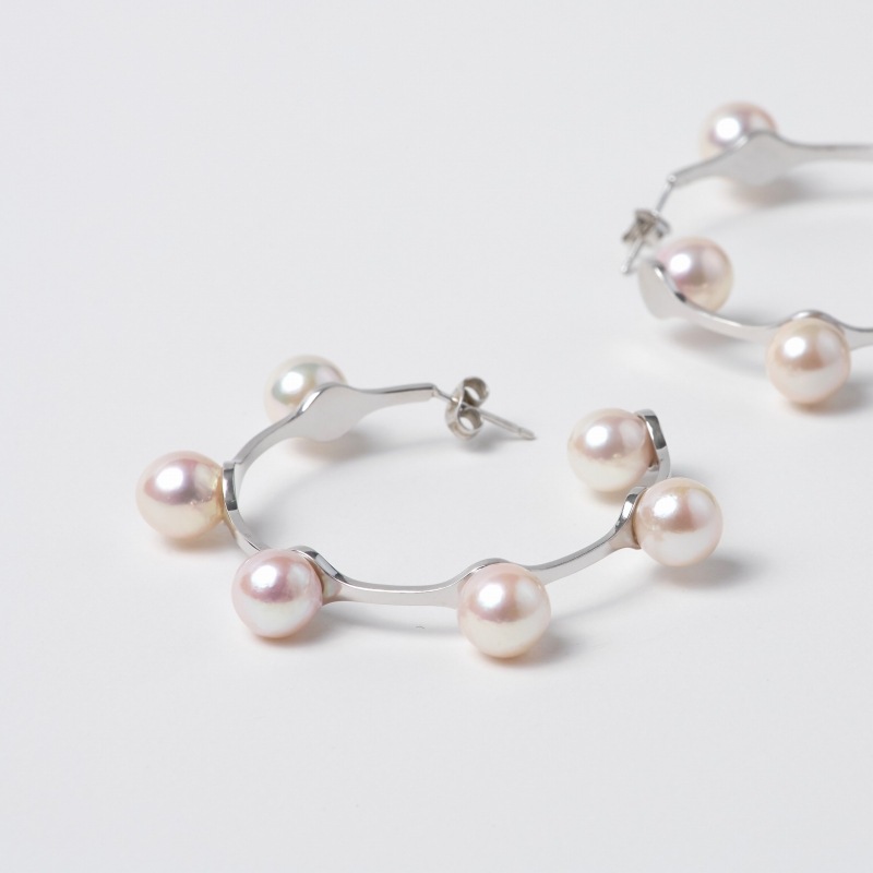 Beelet2(ビーレット)淡水パール6粒ピアス