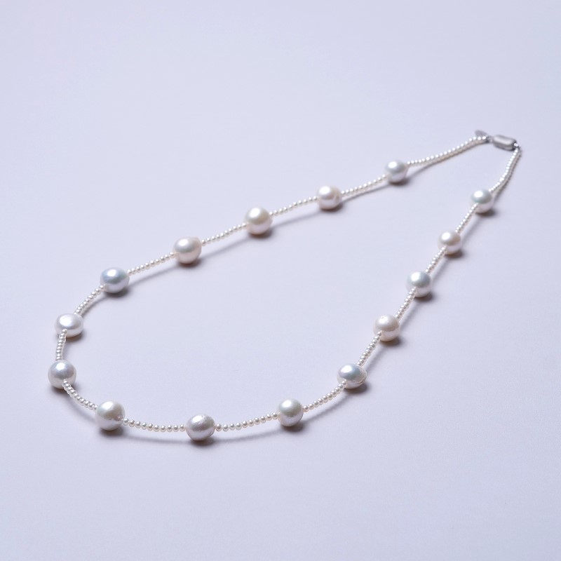 Roda(ローダ) 淡水パールベビー&バロックステーションネックレス