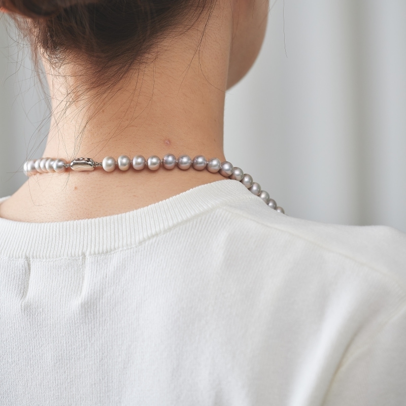 Solene(ソレーヌ) 淡水パールグレーセミラウンド・ロング