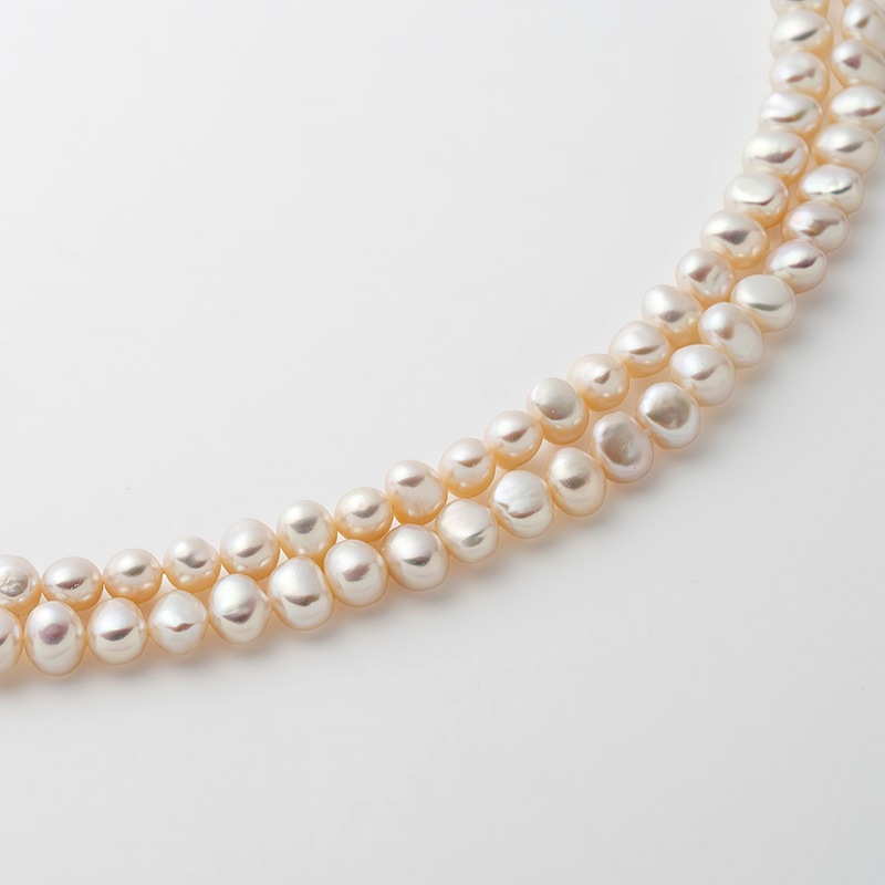 Avignon(アヴィニョン・ゴールド)　淡水パールホワイト・バロックロングネックレス