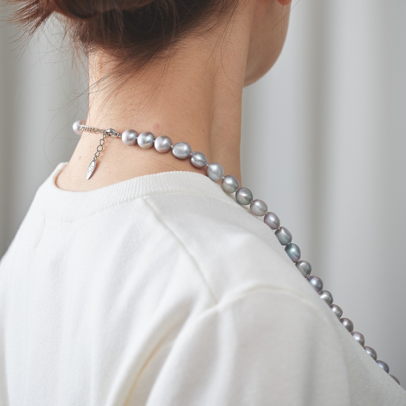 Claudette(クローデット) 淡水パールグレーバロック・ロングネックレス