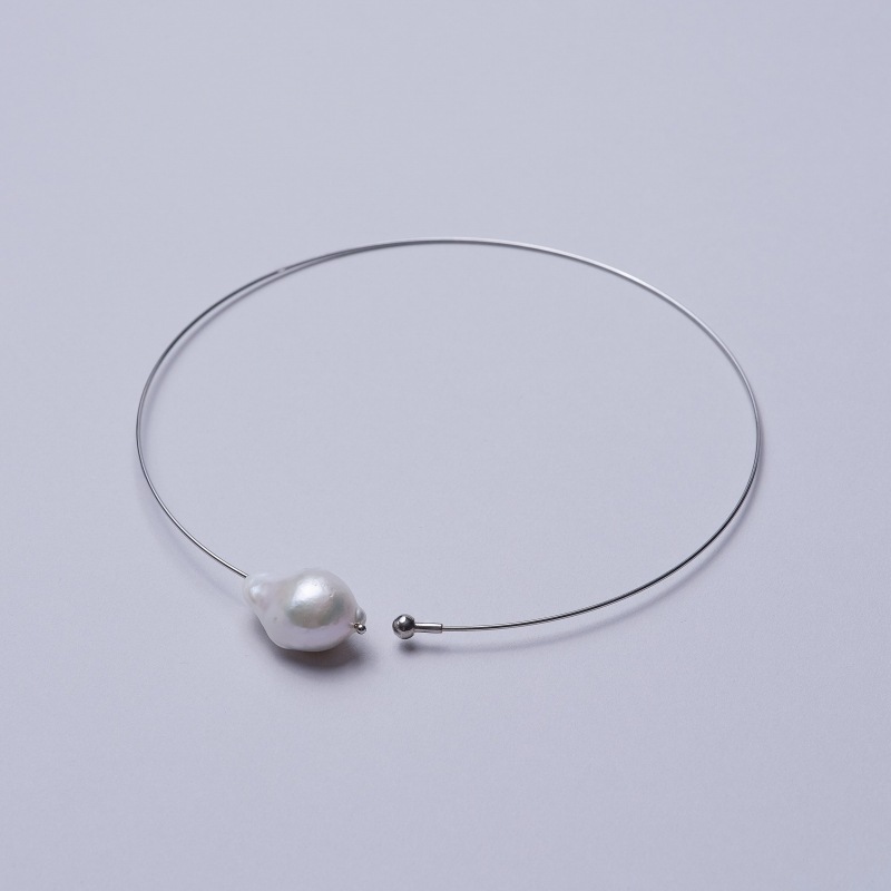 Heaven(ヘヴン）　淡水パールホワイトオイスター・大粒ワンポイントチョーカー