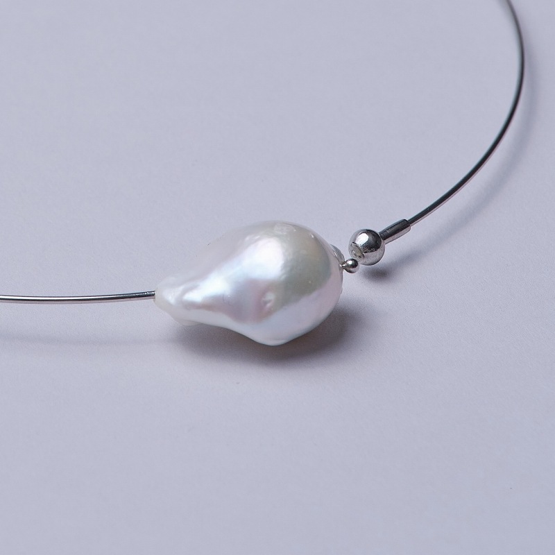 Heaven(ヘヴン）　淡水パールホワイトオイスター・大粒ワンポイントチョーカー