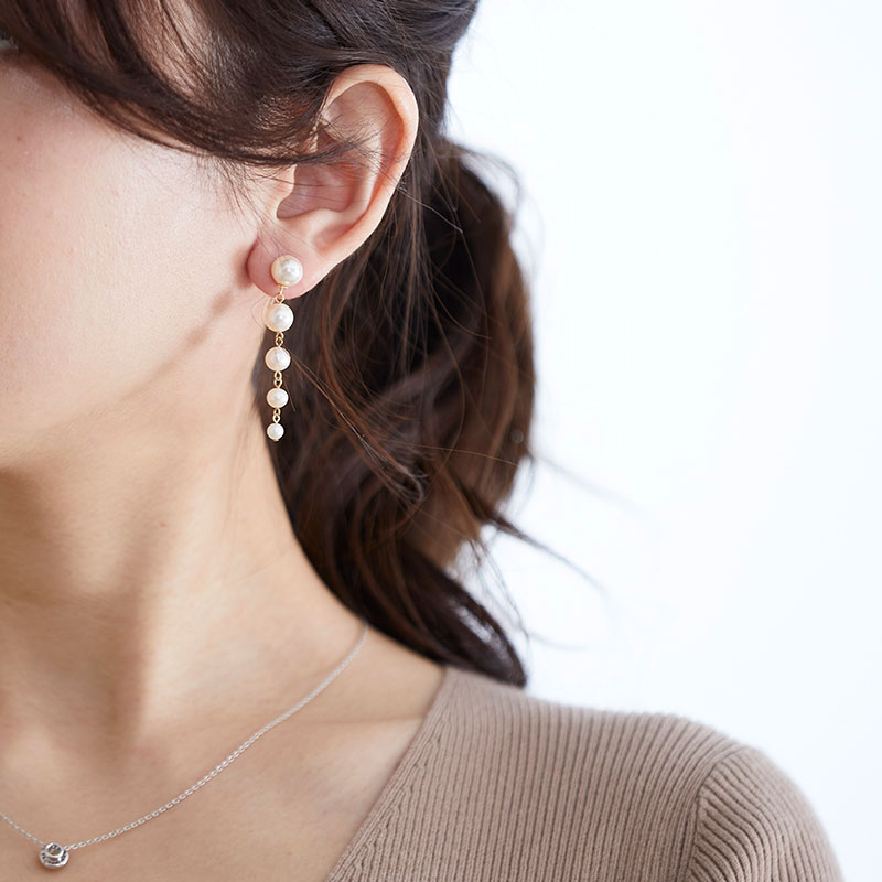 Viola(ヴィオラ)　アコヤパール淡水パールグラデーションピアス