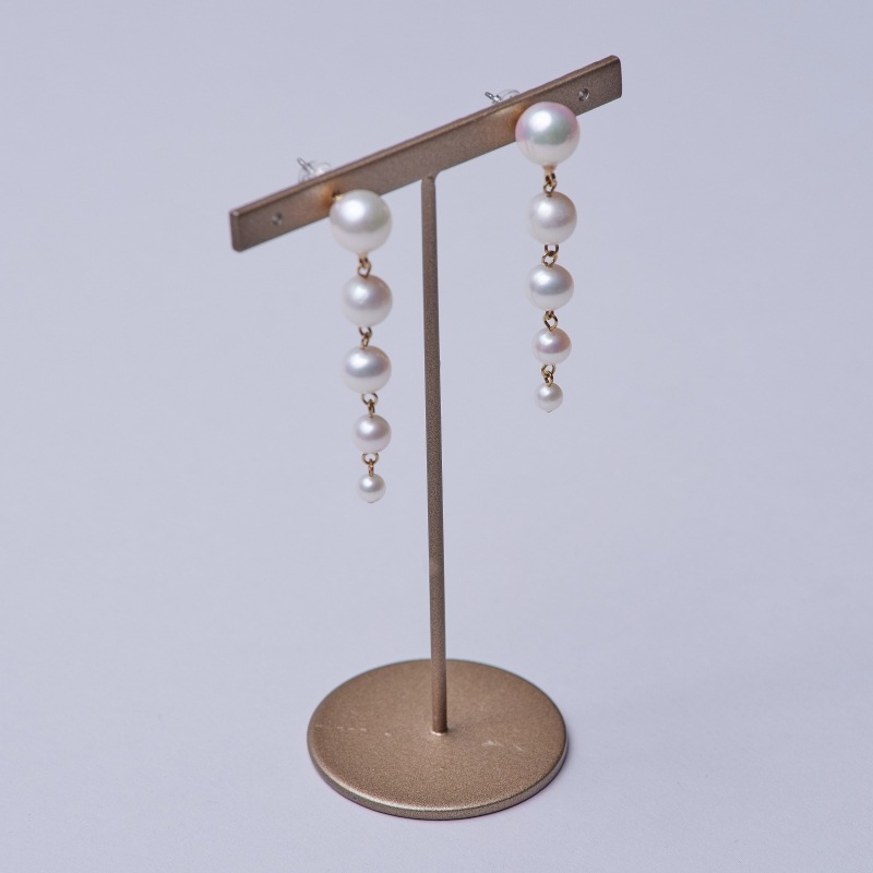 Viola(ヴィオラ)　アコヤパール淡水パールグラデーションピアス