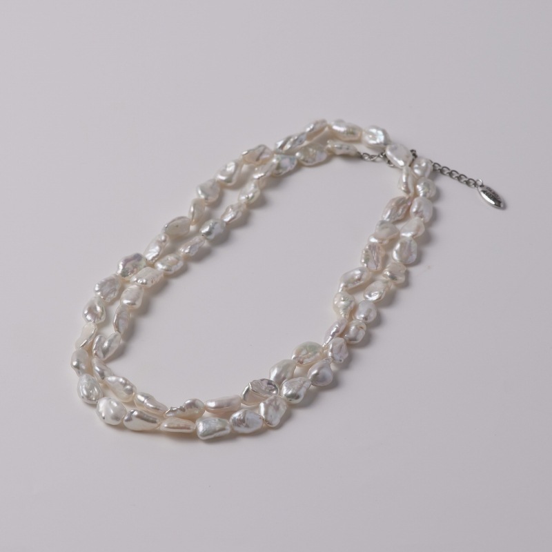 Venus(ヴィーナス) 淡水パールホワイトバロックロングネックレス