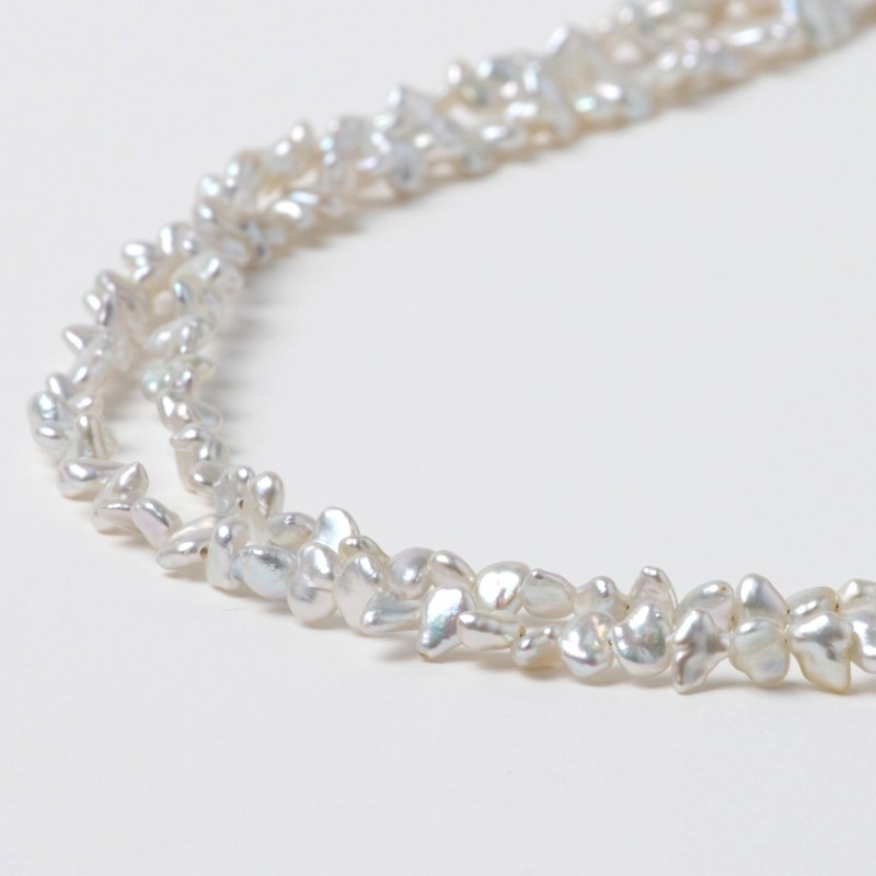 Mercy(マーシー)　南洋パールホワイト・ケシロングネックレス