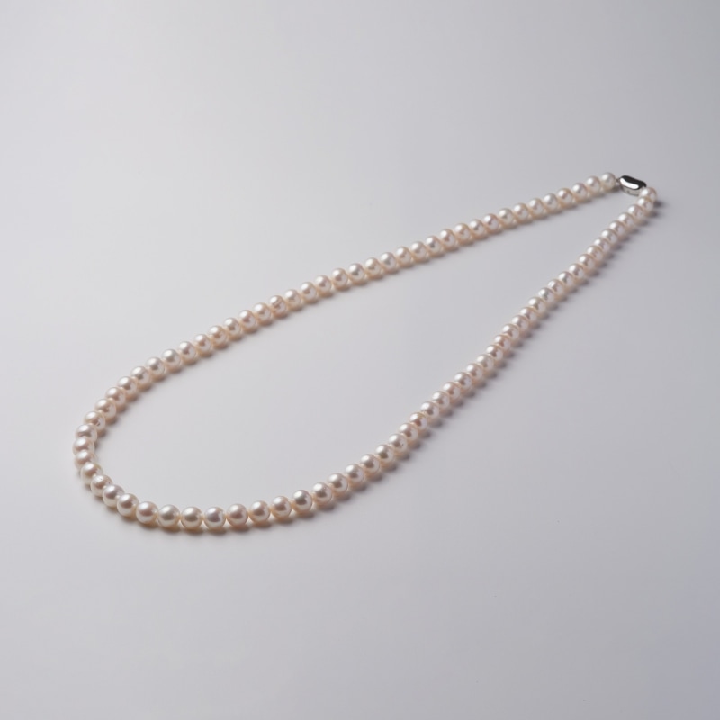 Daria(ダリア)　淡水パールホワイト大粒ロングネックレス